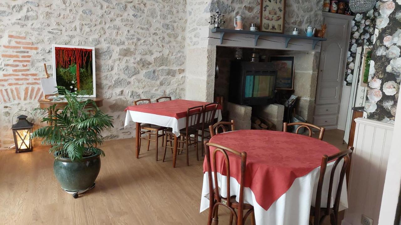 Auberge De La Tradition Corrèze Exteriör bild